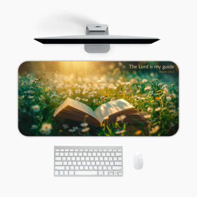 Vintage-style Bible desk pad with daisies and Psalm 23:1 verse